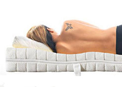Schlafpositionen - Vorteile und Nachteile im Betten.de..